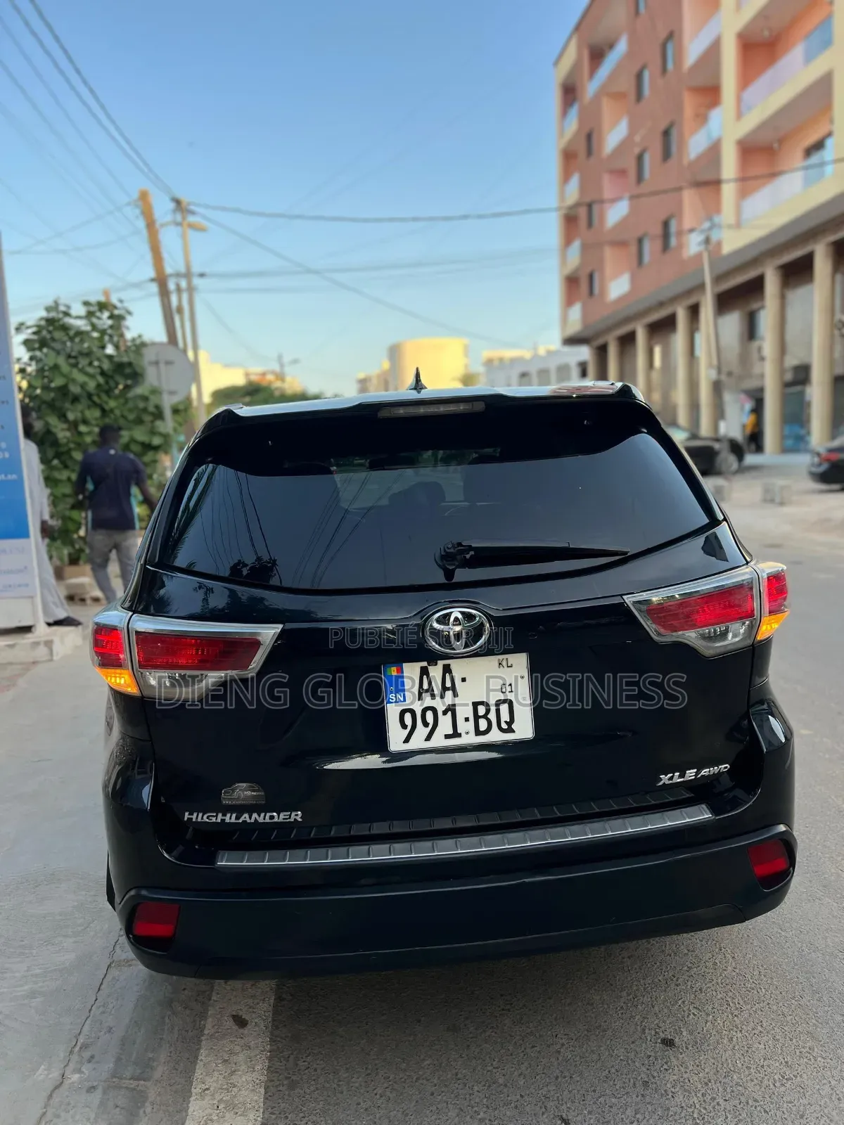 Toyota Highlander XLE V6 4x4 (3.5L 6cyl 6A) 2016 Black