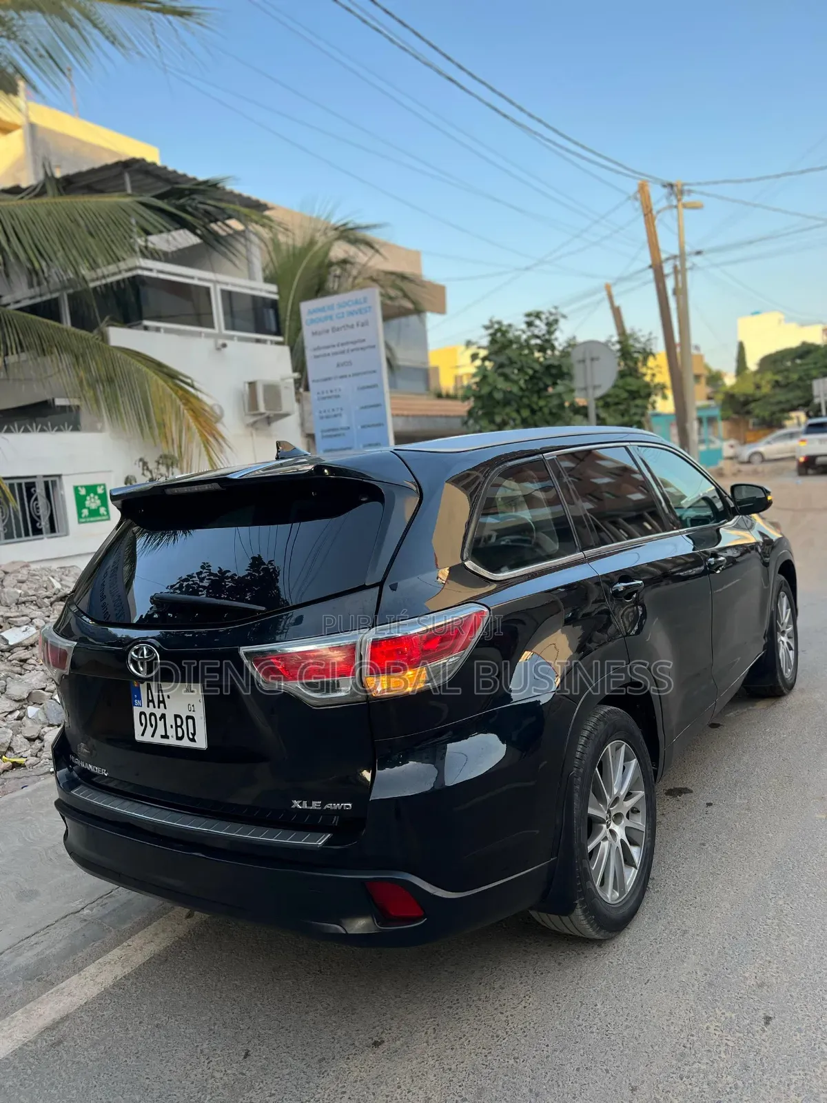 Toyota Highlander XLE V6 4x4 (3.5L 6cyl 6A) 2016 Black