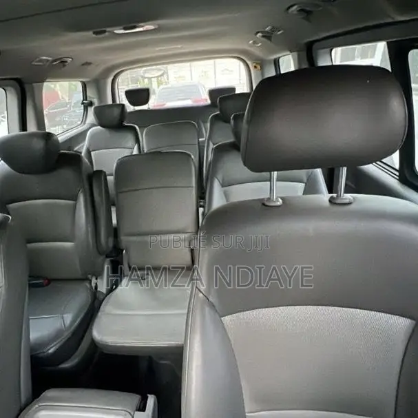 Hyundai Starex 2017 Gris