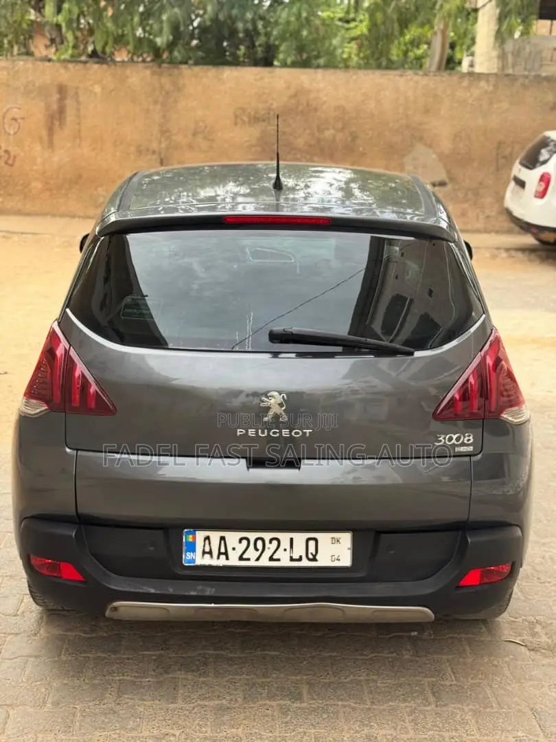 Peugeot 3008 2015 Gris