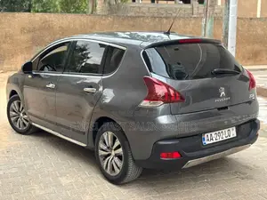 Peugeot 3008 2015 Gris