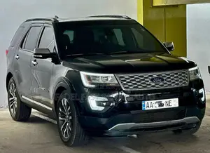 Ford Explorer Platinum 4dr 4x4 (3.5L 6cyl 6A) 2017 Black