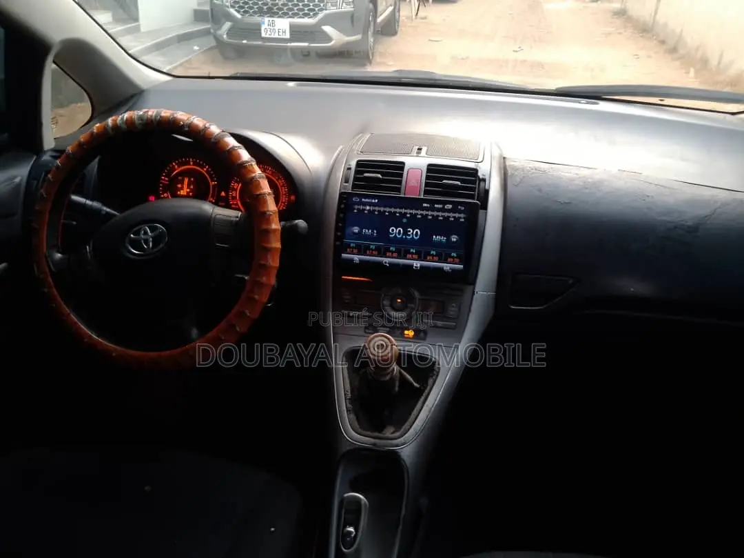 Toyota Auris 1.4 VVTi 2008 Blue