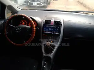 Toyota Auris 1.4 VVTi 2008 Blue