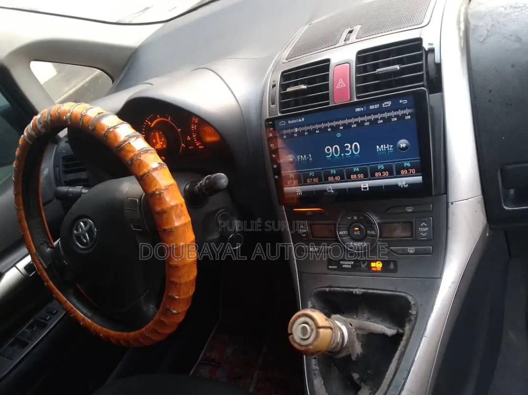 Toyota Auris 1.4 VVTi 2008 Blue