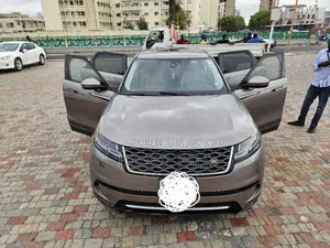 Photo - Land Rover Range Rover Velar D180 HSE R-Dynamic 4x4 2018 Marron