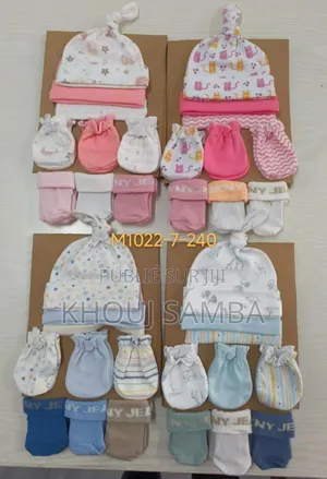 Lot Bonnet Bavoir Chauss