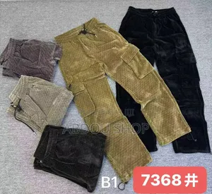 Pantalons Cargo Disponible