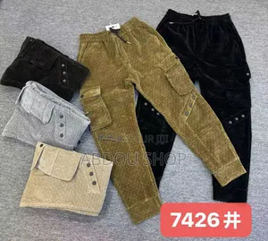 Pantalons Cargo Disponible