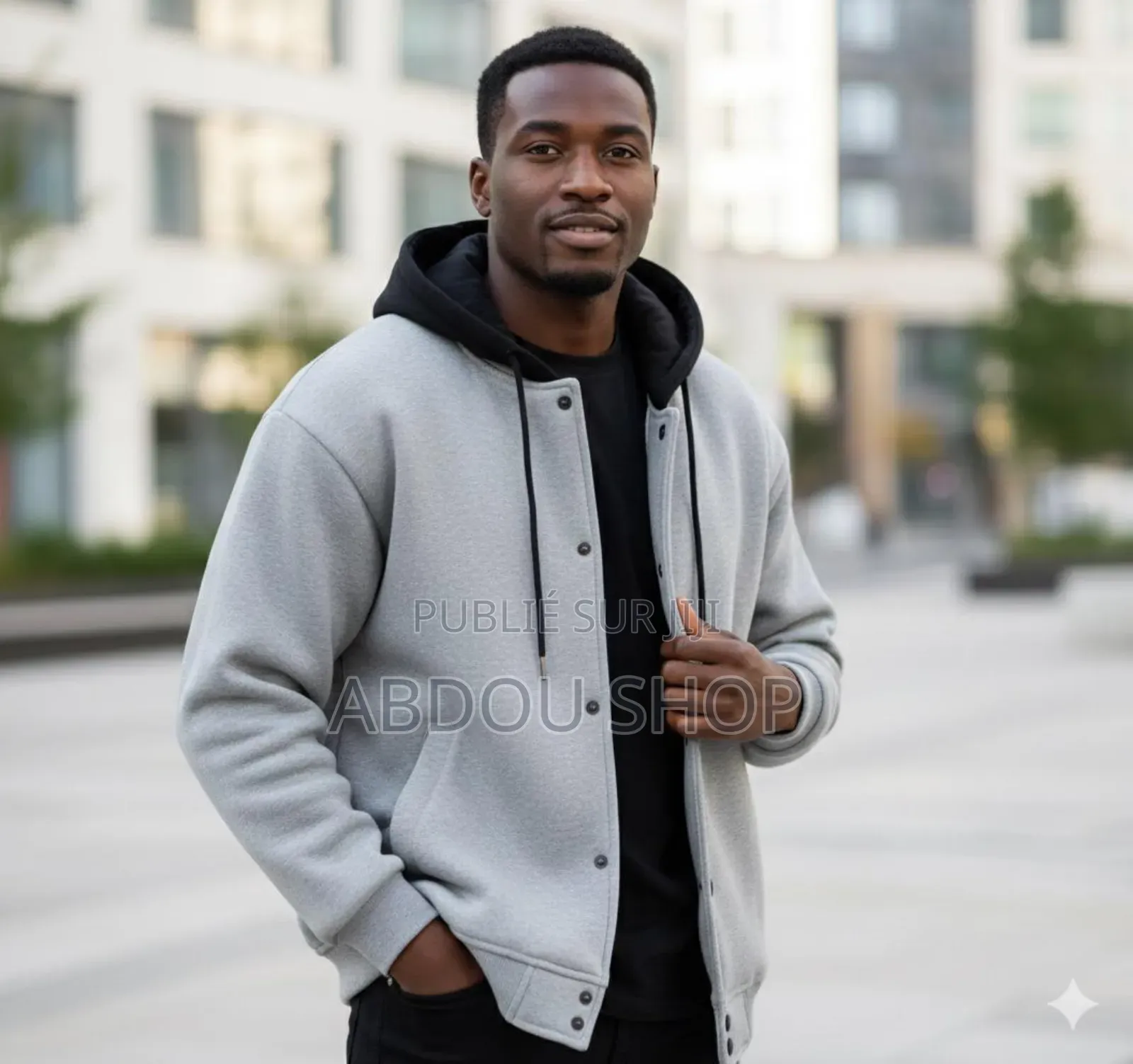 Pull Capuche Jogging Unisexe Disponible