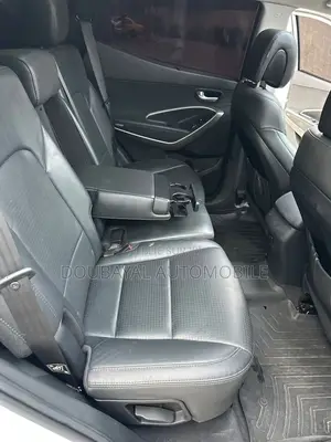 Hyundai Santa Fe SE AWD 2016 Black