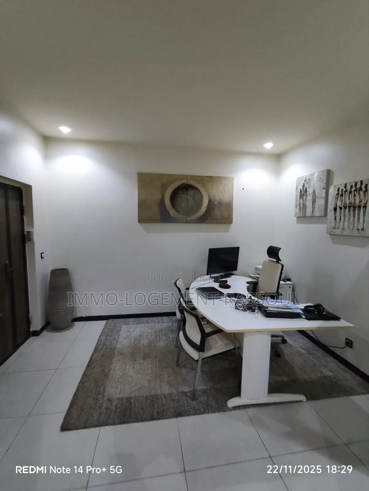 Furnished 3chbre Appartement dans , Almadies à Vendre