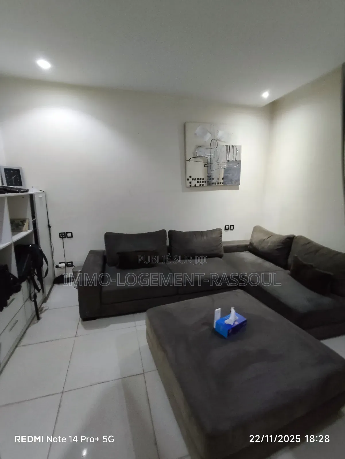 Furnished 3chbre Appartement dans , Almadies à Vendre