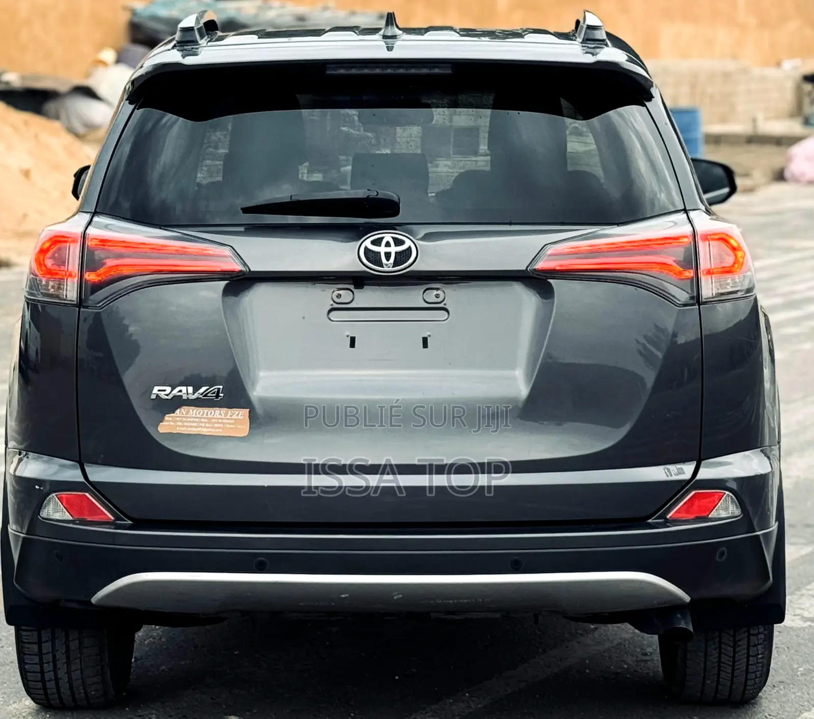 Toyota RAV4 2018 Gris