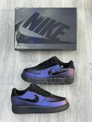 Disponible Nike Air Force Foamposite Pointure 40 À 45