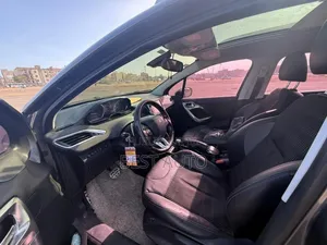 Peugeot 2008 2015 Black