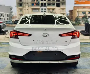 Hyundai Avante 2020 Blanc