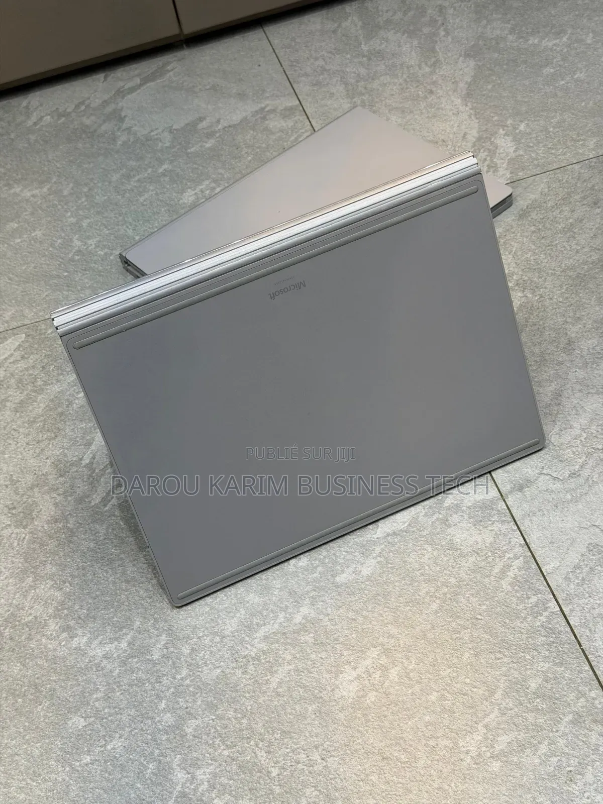 New Microsoft Surface Book 3 16GB Intel Core I7 SSD 256GB