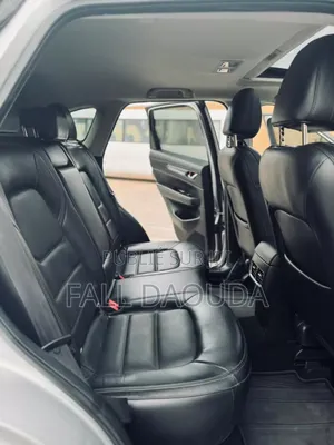 Mazda CX-5 2019 Gris