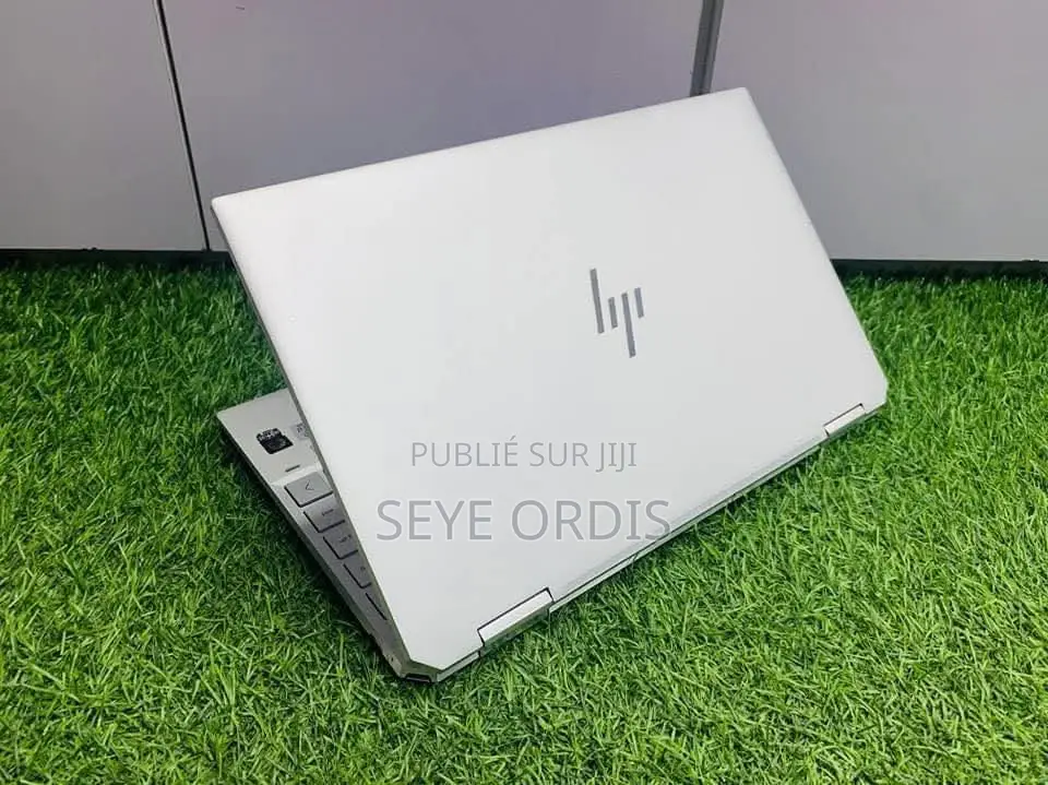 Ordinateur Portable HP Spectra 13 8GB Intel Core I5 SSD 512GB