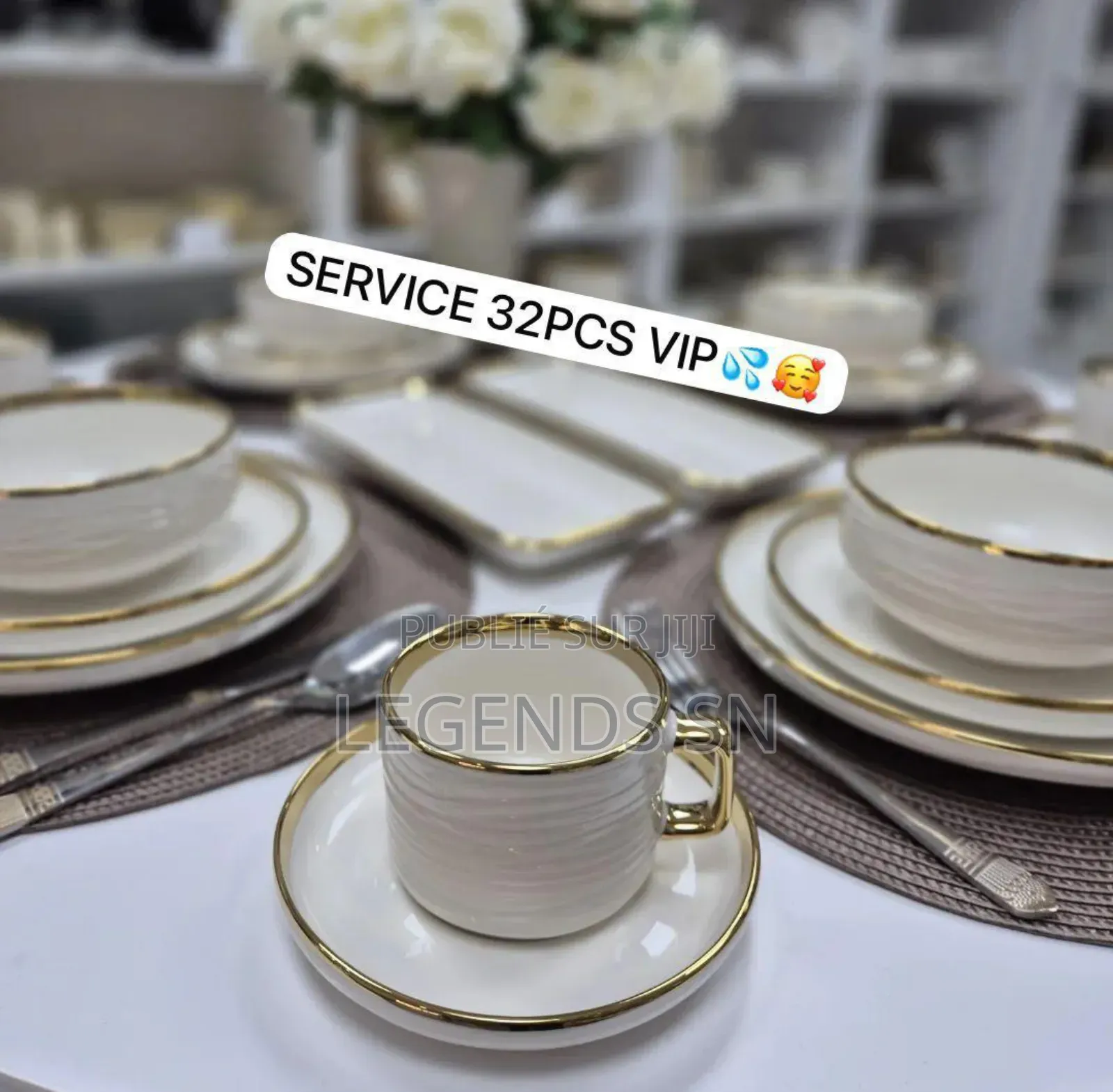 Service Vaisselle 32 Pièces en Porcelaine