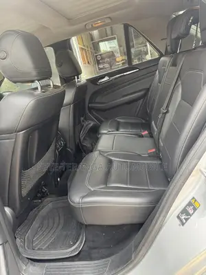 Mercedes-Benz E350 2012 Gris