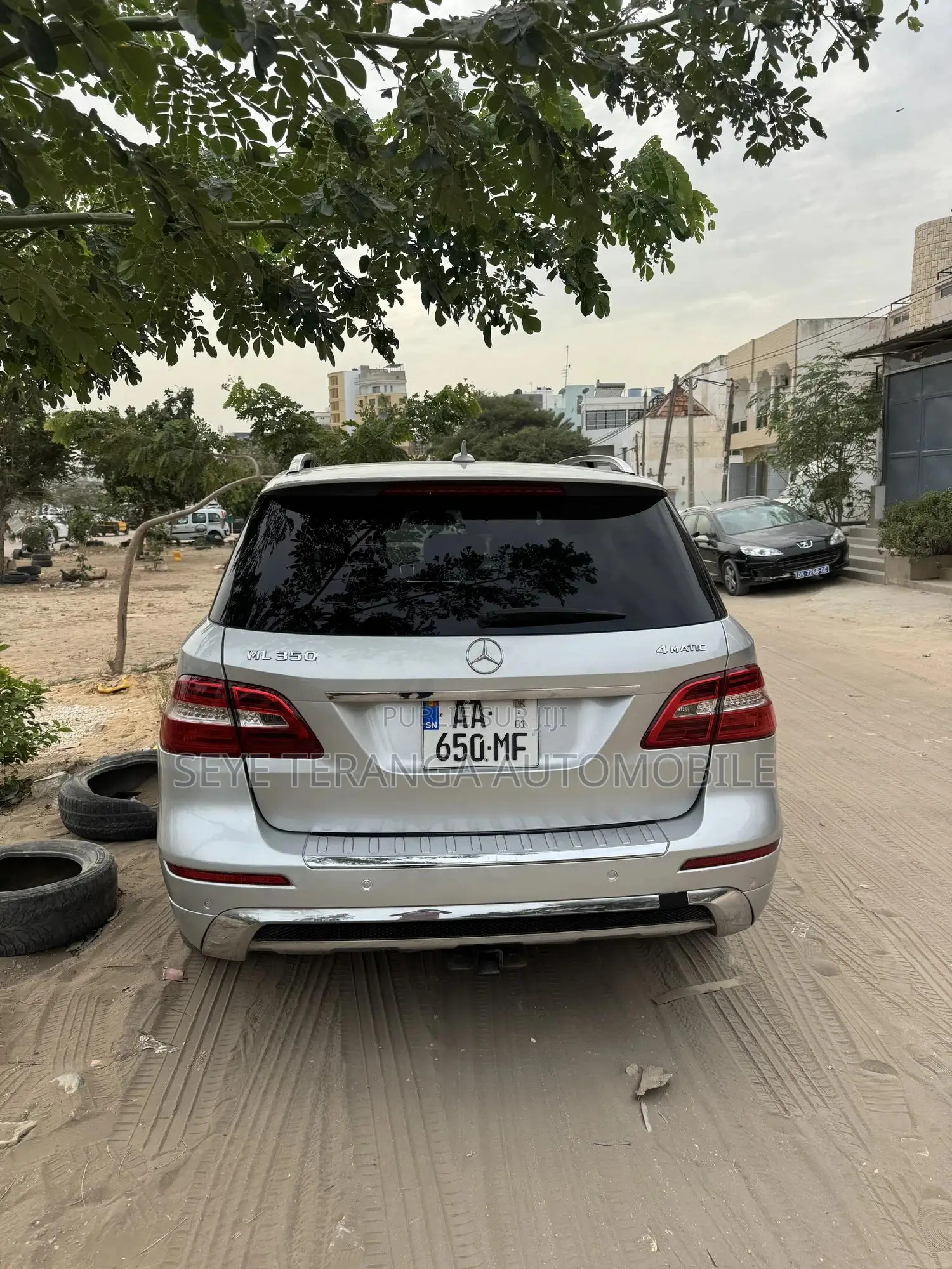 Mercedes-Benz E350 2012 Gris