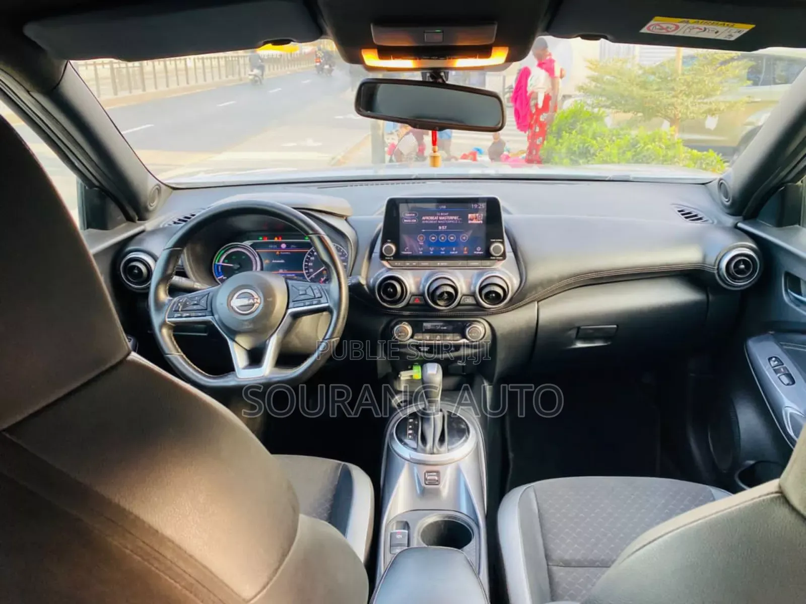Nissan Juke 1.6 Hybrid FWD 2023 Gris