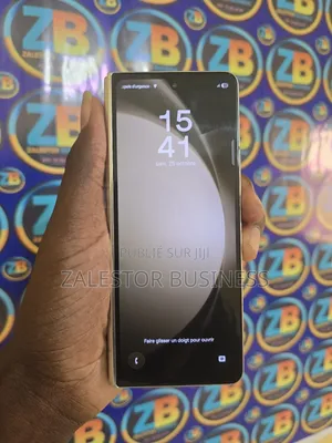 Photo - New Samsung Galaxy Z Fold 5 512 GB Doré