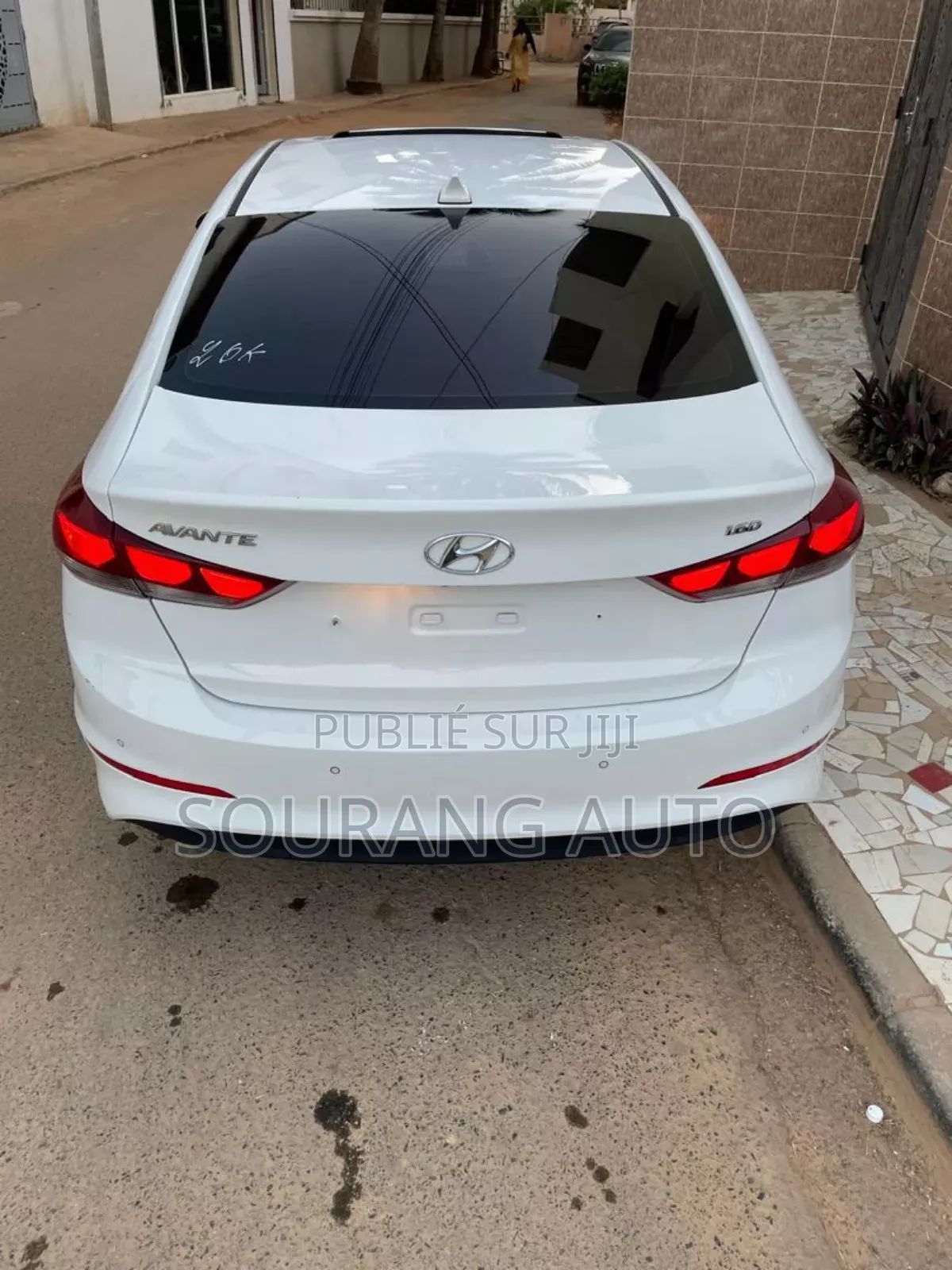 Hyundai Avante 2017 Blanc