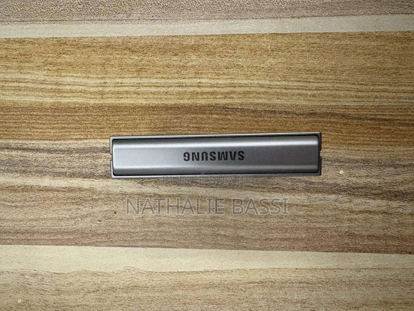 Neuf Samsung Z 16 GB Noir