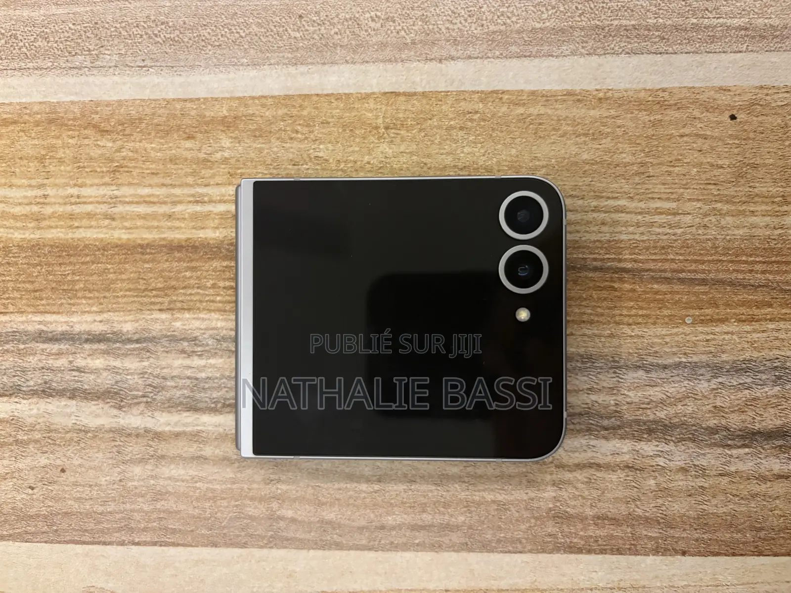 Neuf Samsung Z 16 GB Noir