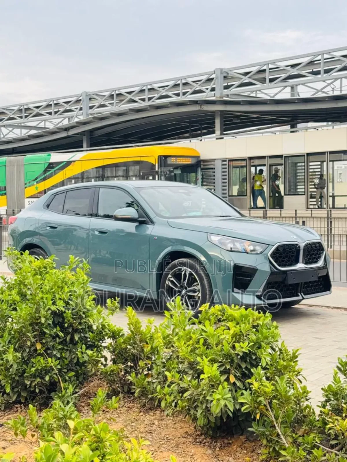 BMW X2 xDrive28i Sports Activity Coupe 2025 Black