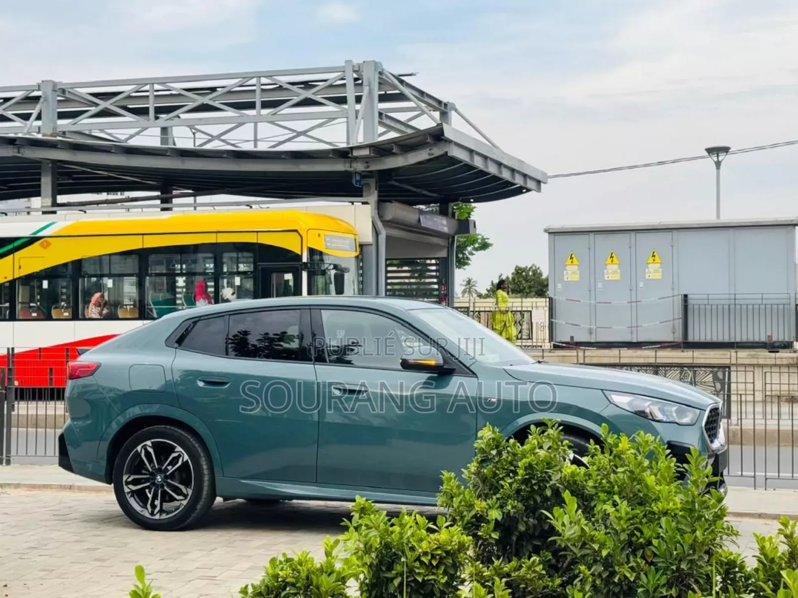 BMW X2 xDrive28i Sports Activity Coupe 2025 Black