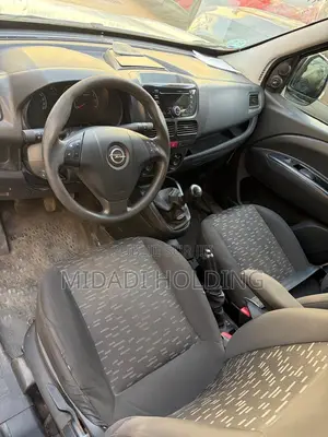 Opel Omega 2018 Blanc