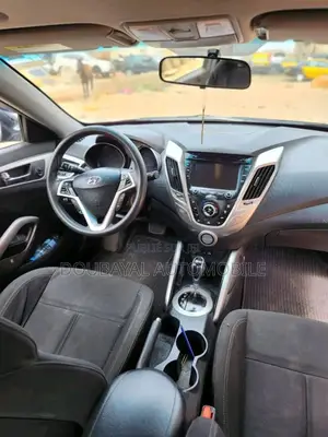 Hyundai Veloster 2016 Noir Mat