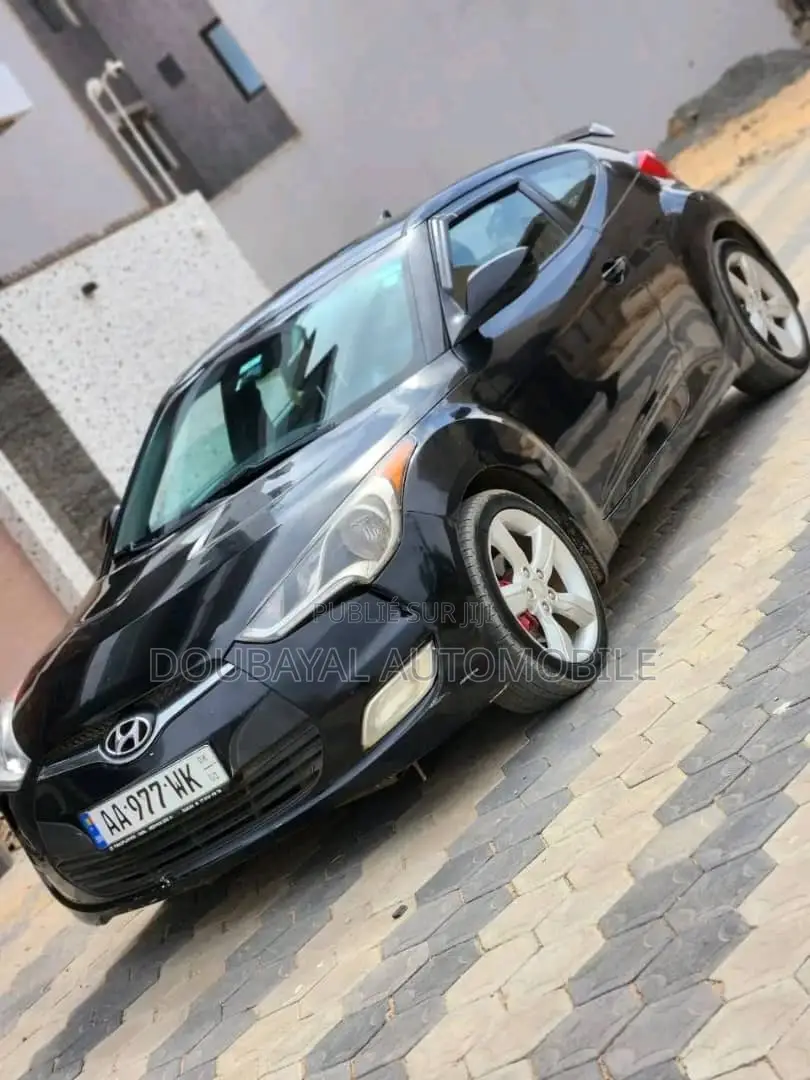 Hyundai Veloster 2016 Noir Mat