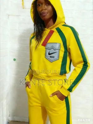 Vêtements Pour Homme Et Femme