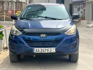 Photo - Hyundai Tucson 2015 Blue
