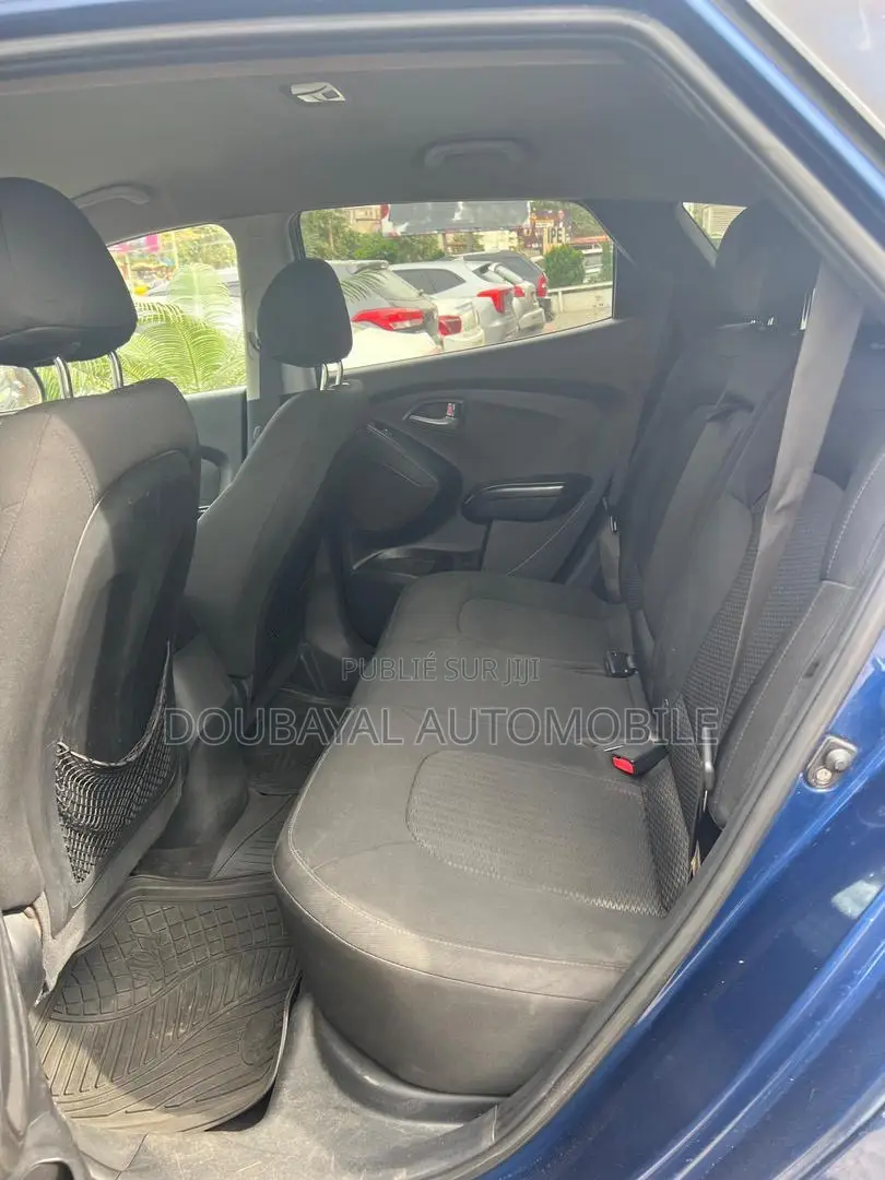 Hyundai Tucson 2015 Blue