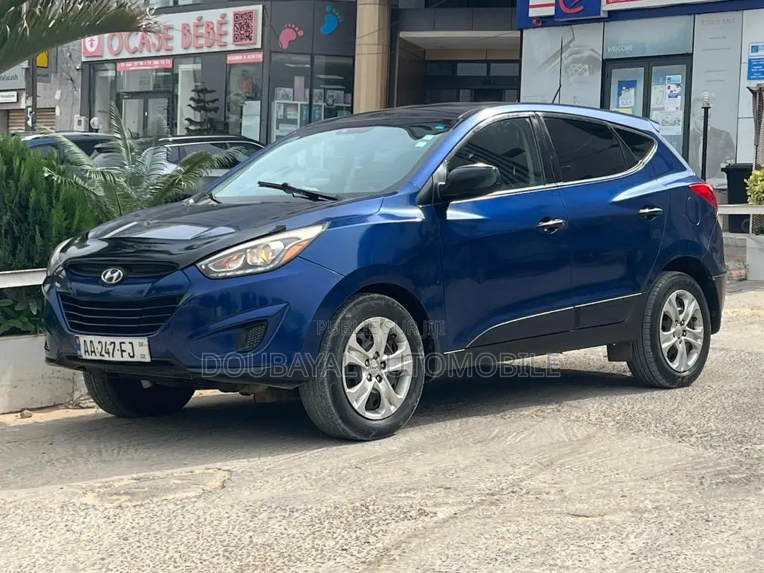 Hyundai Tucson 2015 Blue