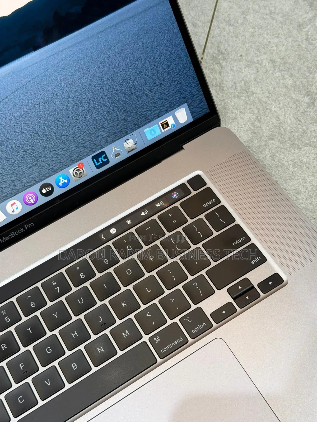 New Apple MacBook Pro 2019 32GB Intel Core I7 SSD 512GB