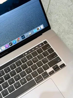 New Apple MacBook Pro 2019 32GB Intel Core I7 SSD 512GB