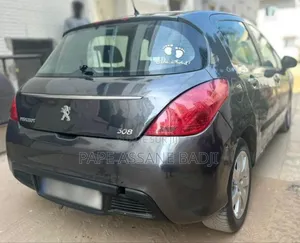 Peugeot 308 Hatchback 1.4 2012 Gris