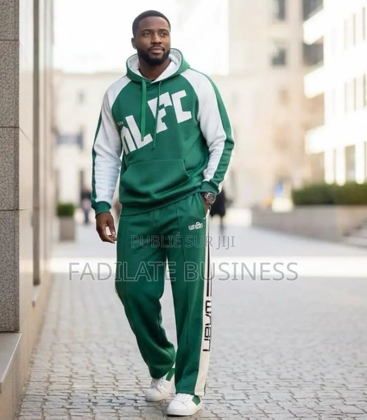 Disponible Femme Et Homme