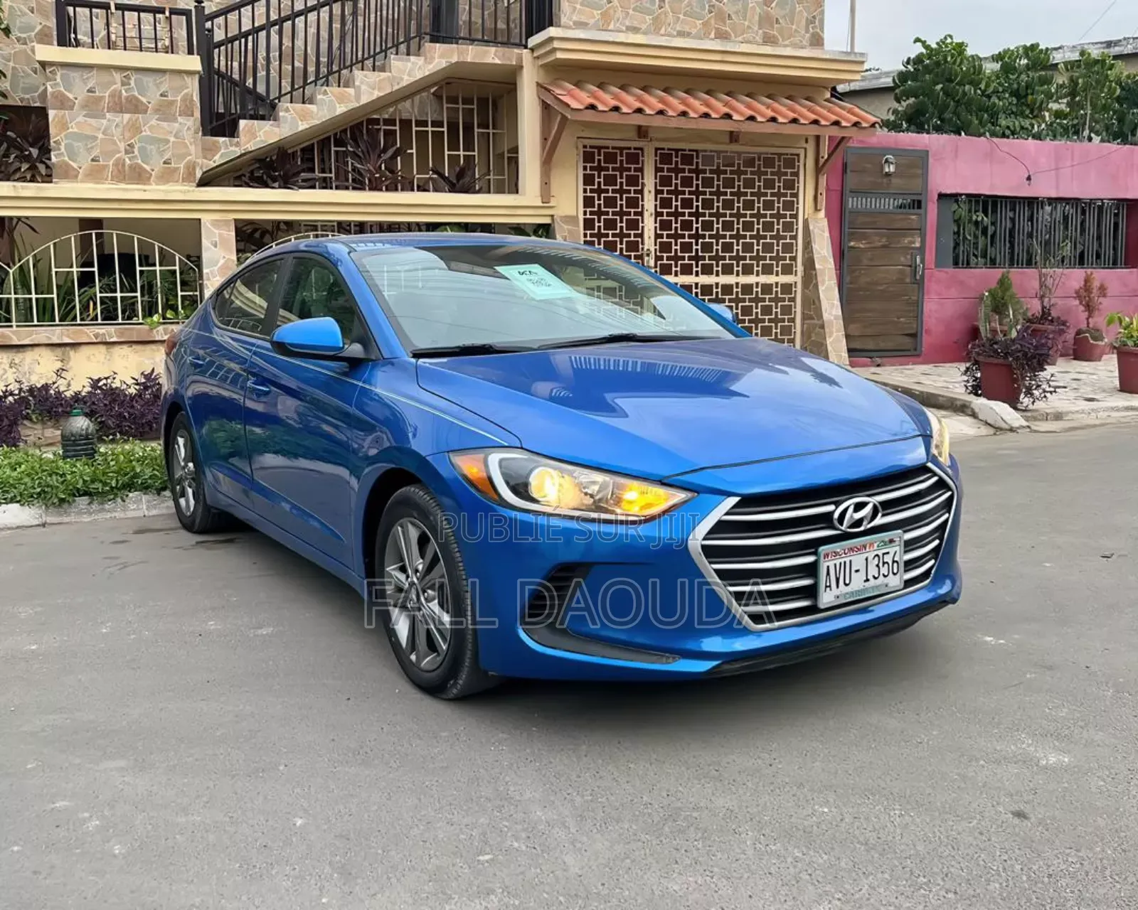 Hyundai Elantra 2017 Blue