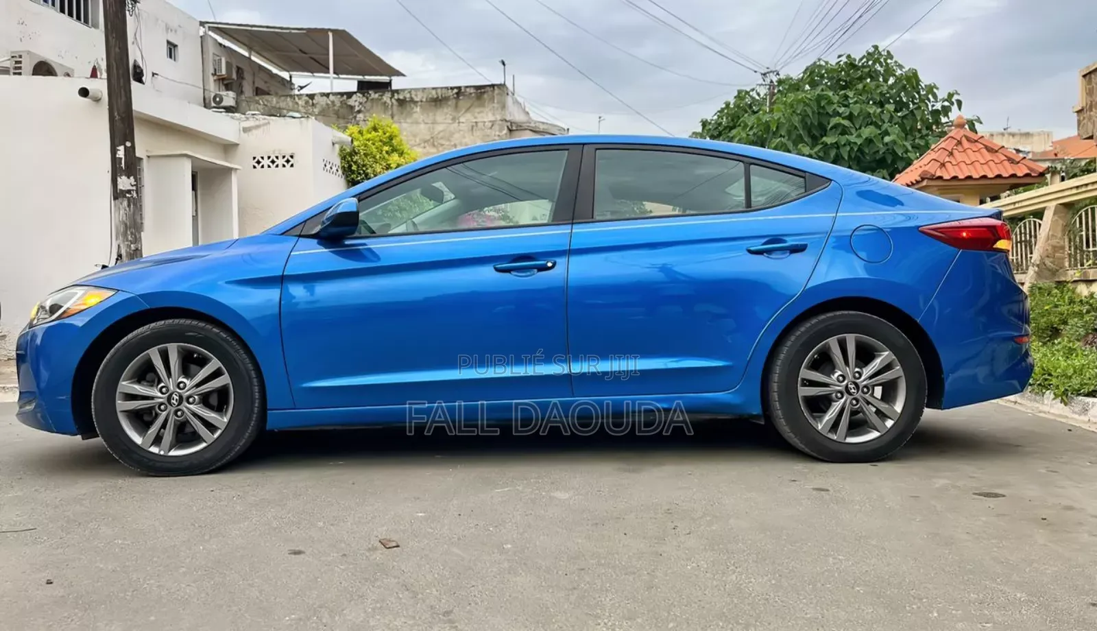 Hyundai Elantra 2017 Blue