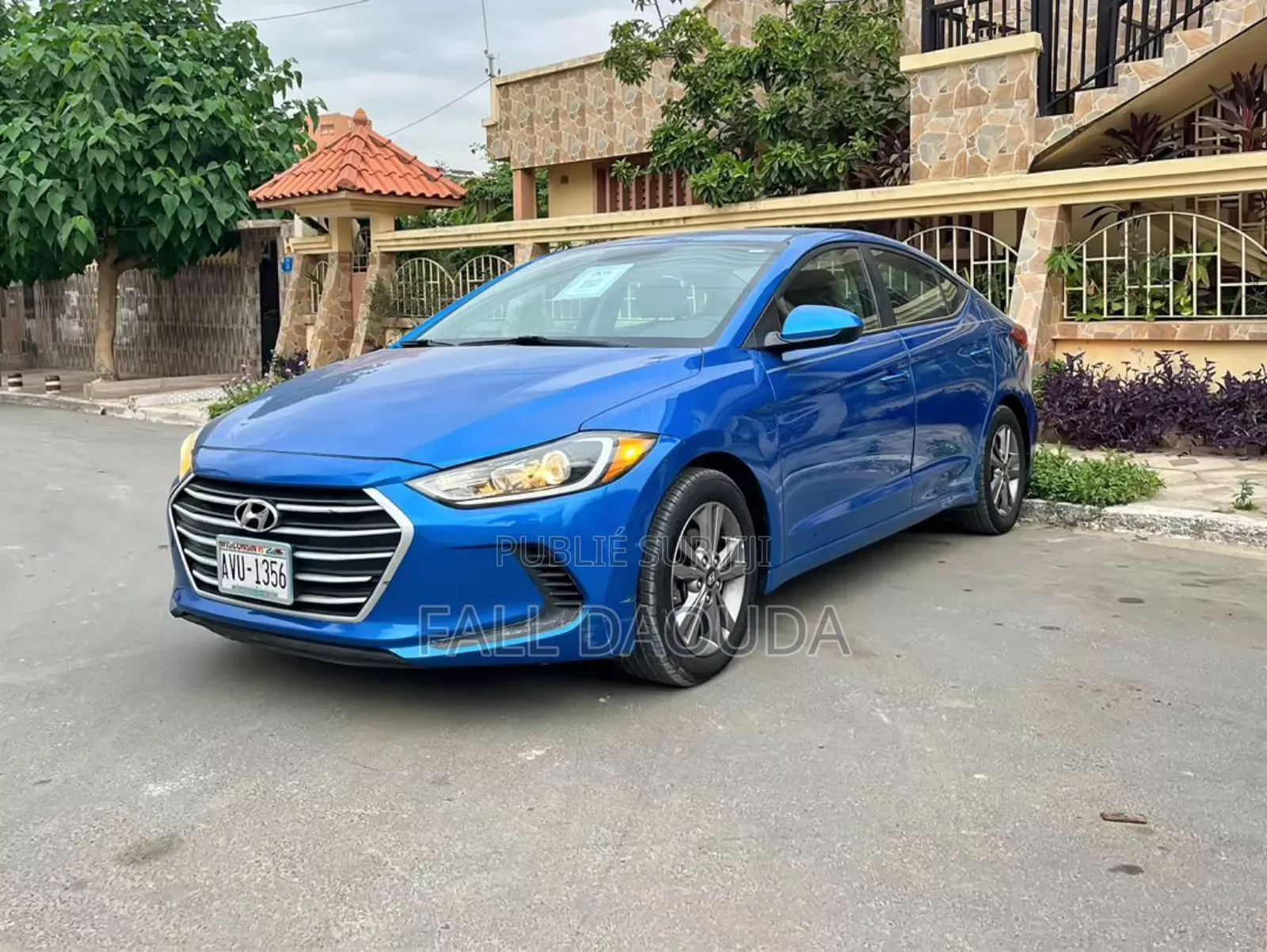 Hyundai Elantra 2017 Blue