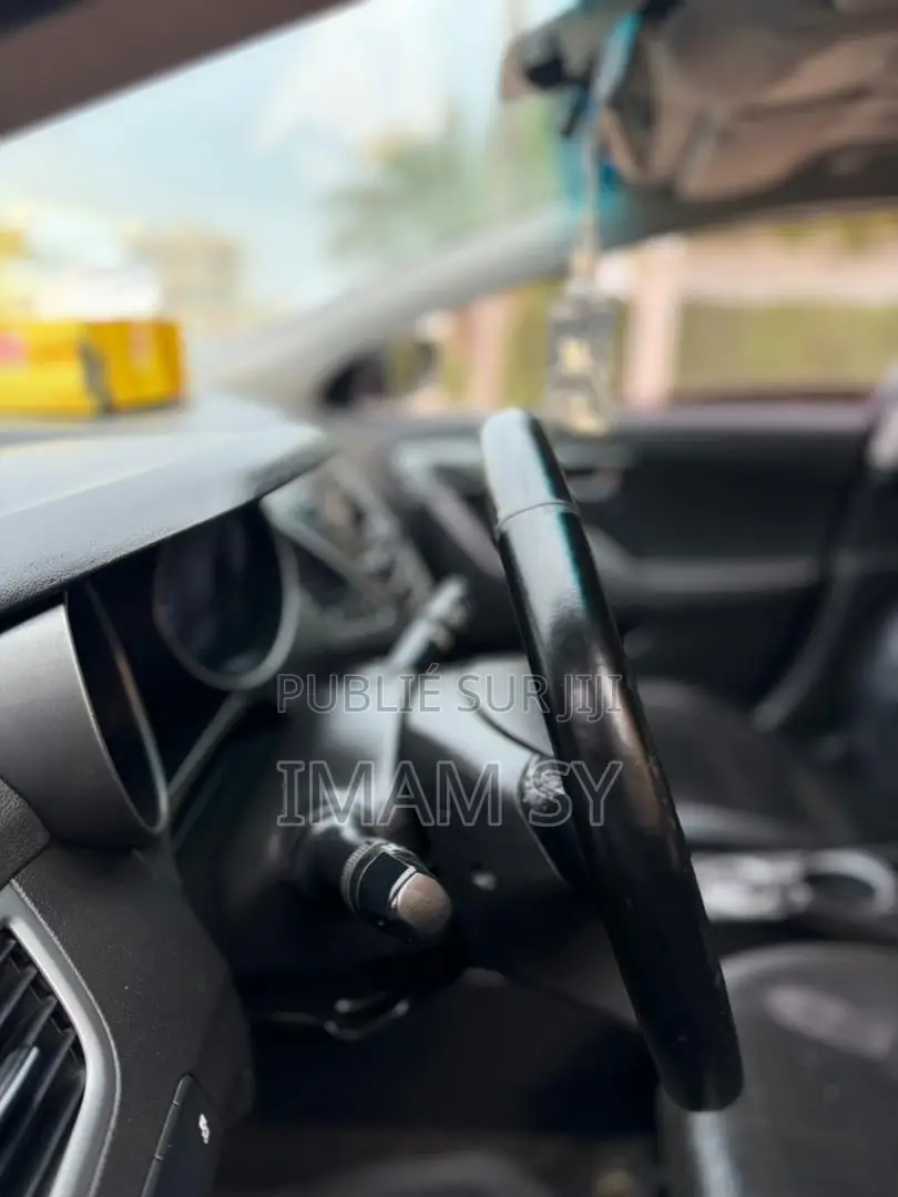 Hyundai Avante 2014 Gris