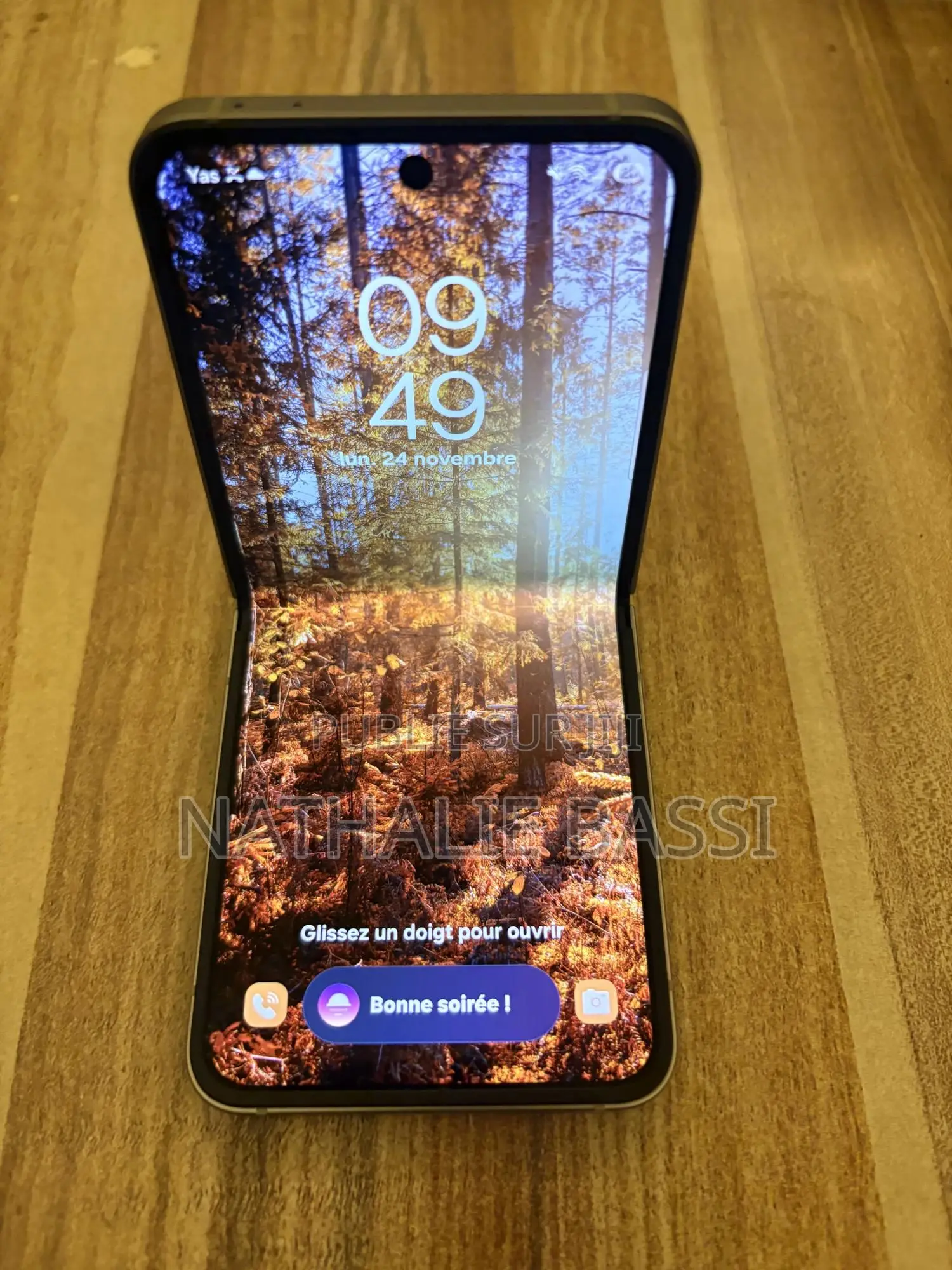 Neuf Samsung Z 16 GB Noir